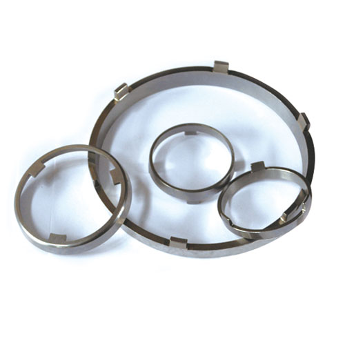 Synchronizer intermediate ring